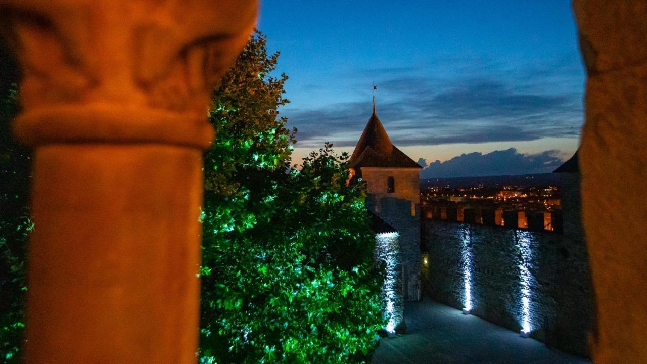 Tout Confort ! Calme, Climatisation, Vue Degagee, Ville ,Parking Gratuit, Ascenseur, Wifi Carcassonne Ngoại thất bức ảnh